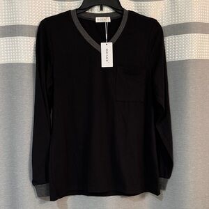 Moshu Black and Gray V-Neck Top
